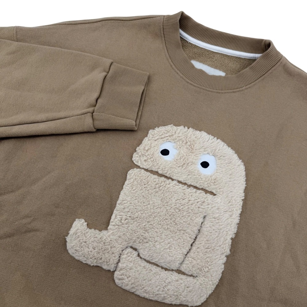 Groundwork Monster Graphic Sweatshirt Mens Medium Tan Brown Sherpa Korea
